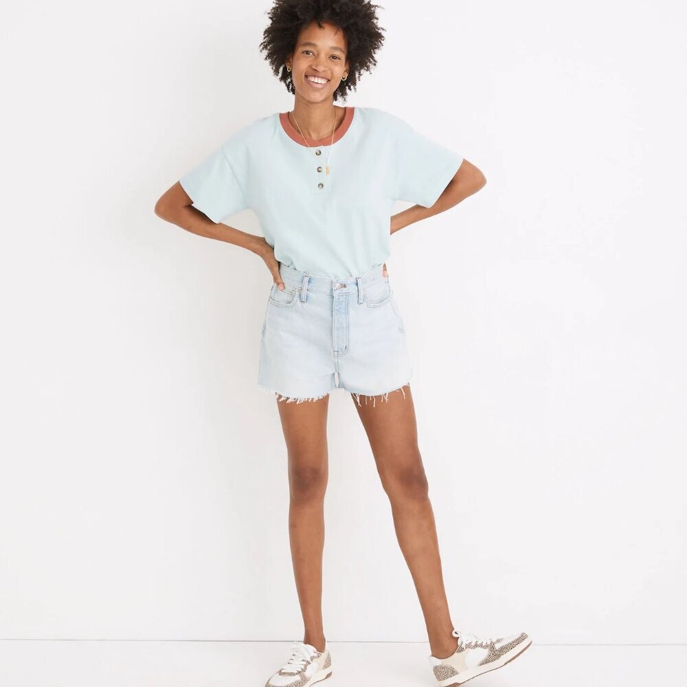 Madewell The Momjean Short in Fitzgerald Stone Wash Size 27‎